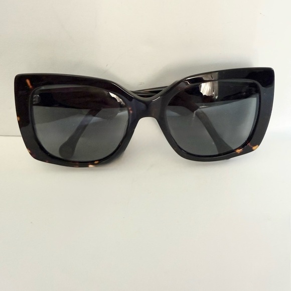 Carolina Herrera HER0258 Square Two Toned Sunglasses 54mm Frames